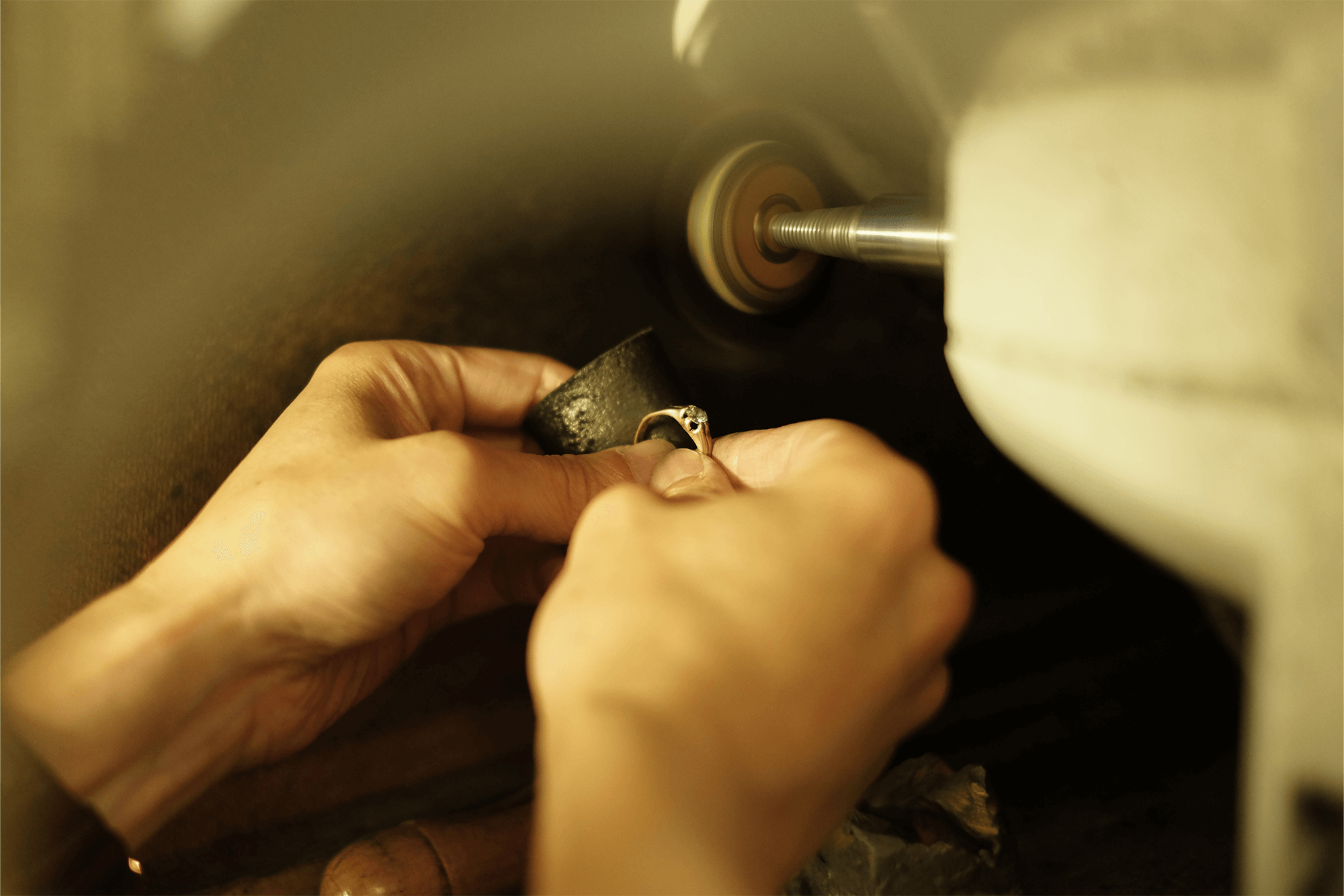Sieraden schoonmaken en onderhouden