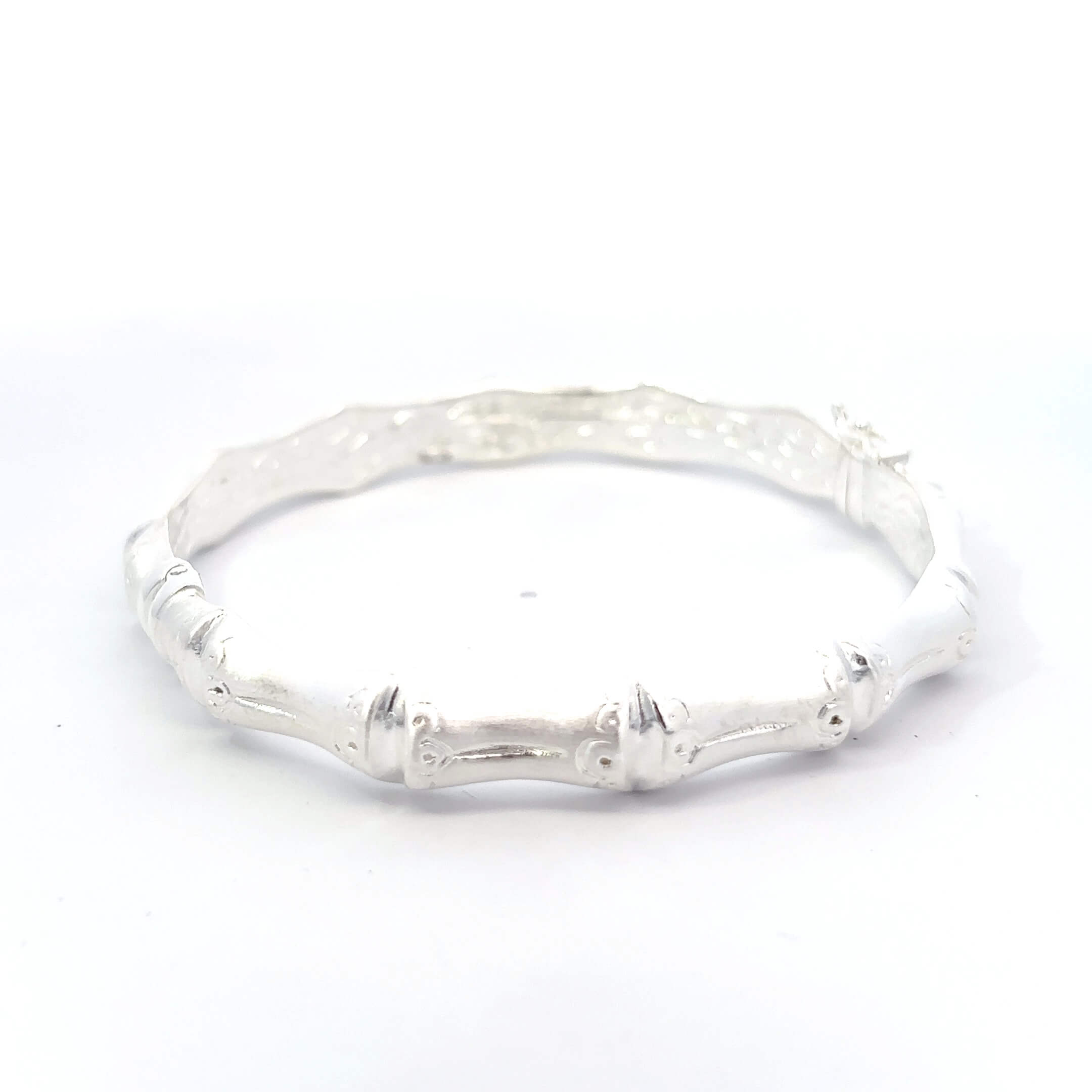 ''Aaliyah'' Zilveren bamboe armband