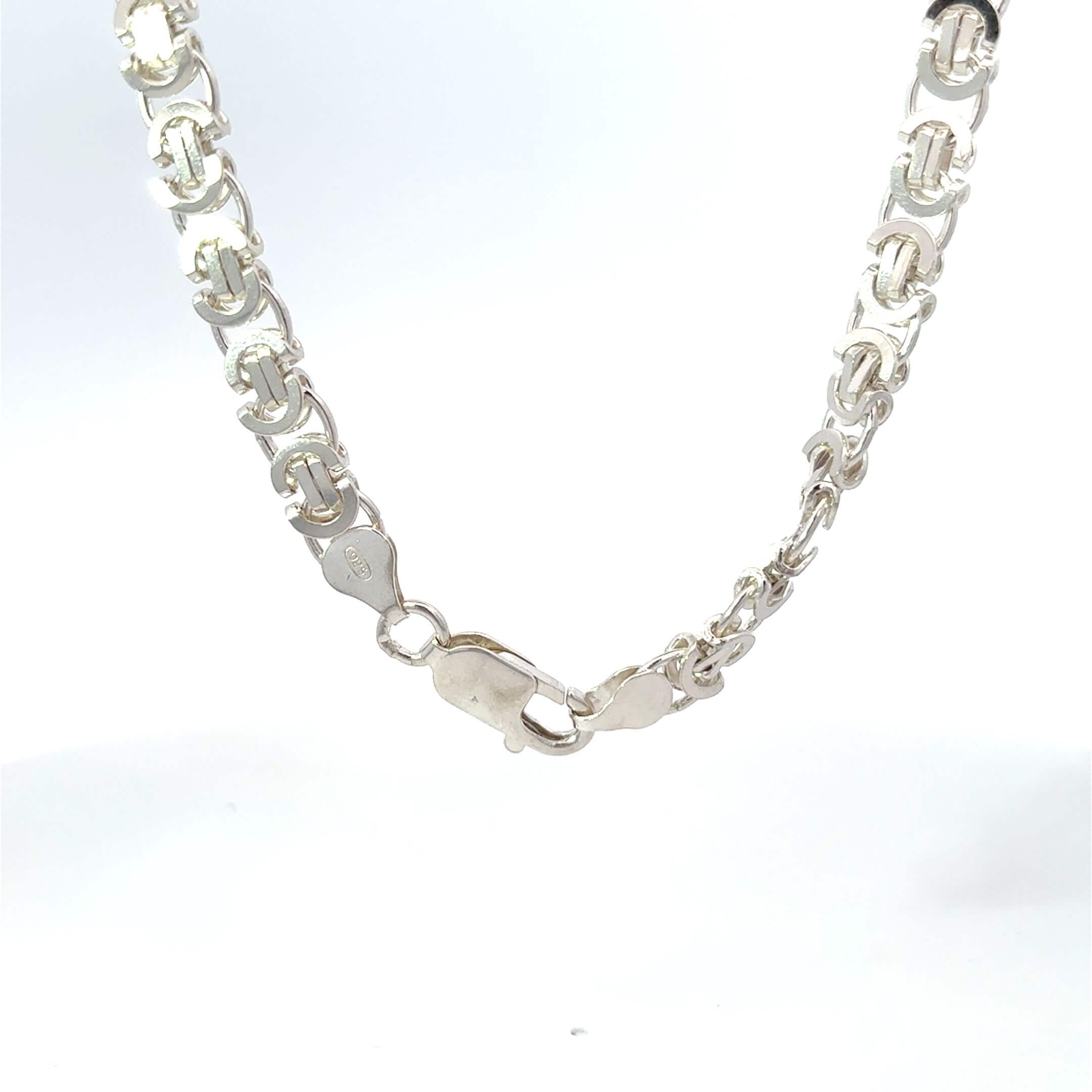 Zilveren platte koningsketting met platen